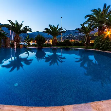 Hotel Palmetto 2*